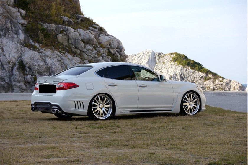 Infiniti m37 m56 Black