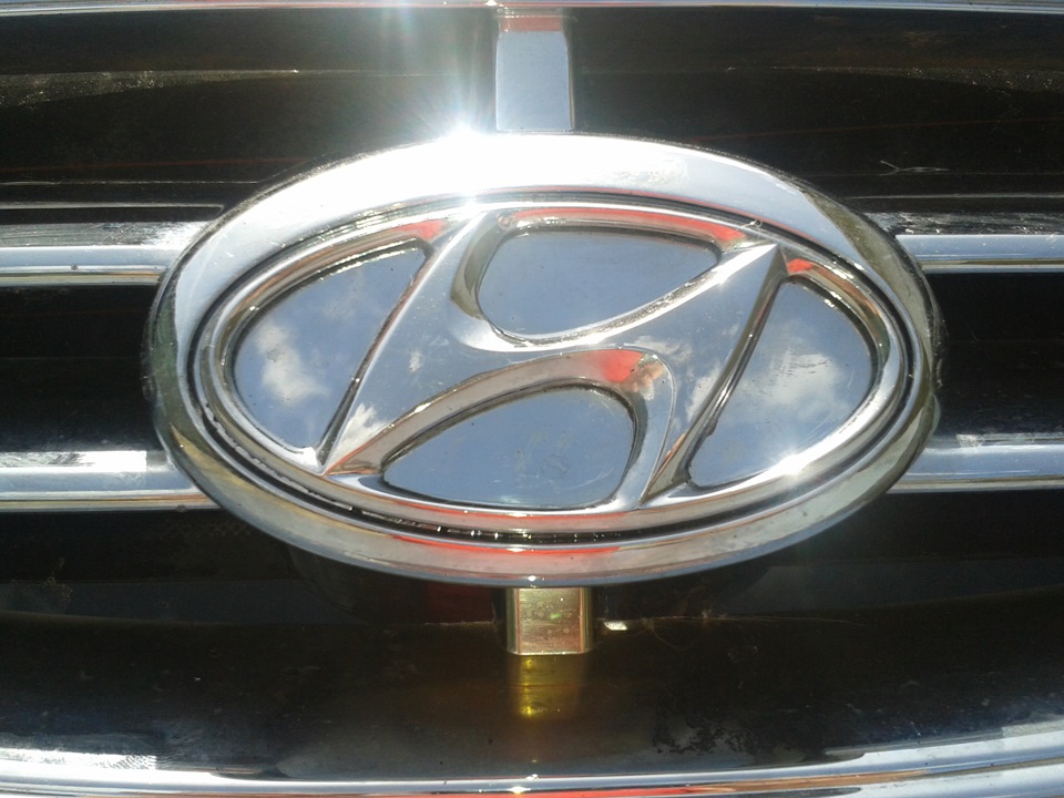 Решетка радиатора Хром — Hyundai Accent (2G), 1,5 л, 2010 года ...
