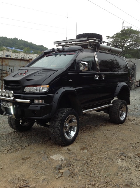 Mitsubishi Delica Space Gear : продажа на аукционе Real Yahoo
