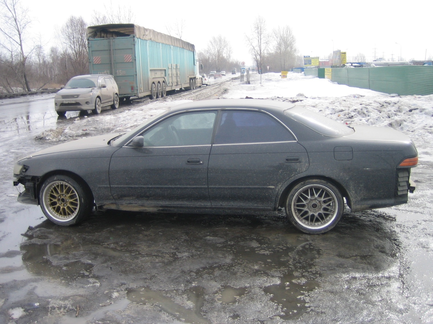 Preparation  painting - Toyota Mark II 25L 1995