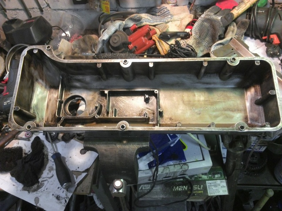 После коробки решил отмыть клапанную крышку. — Opel Manta, 2 л, 1979 ...