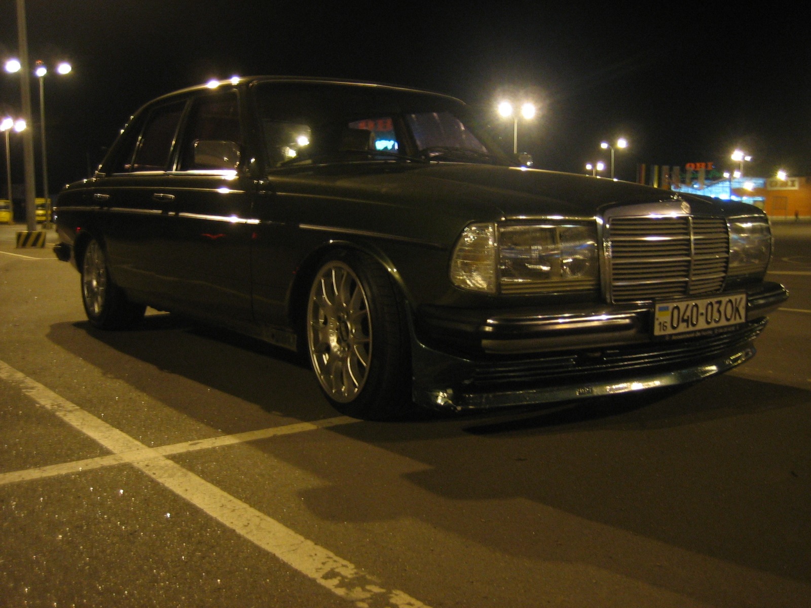 Mercedes w123 r17