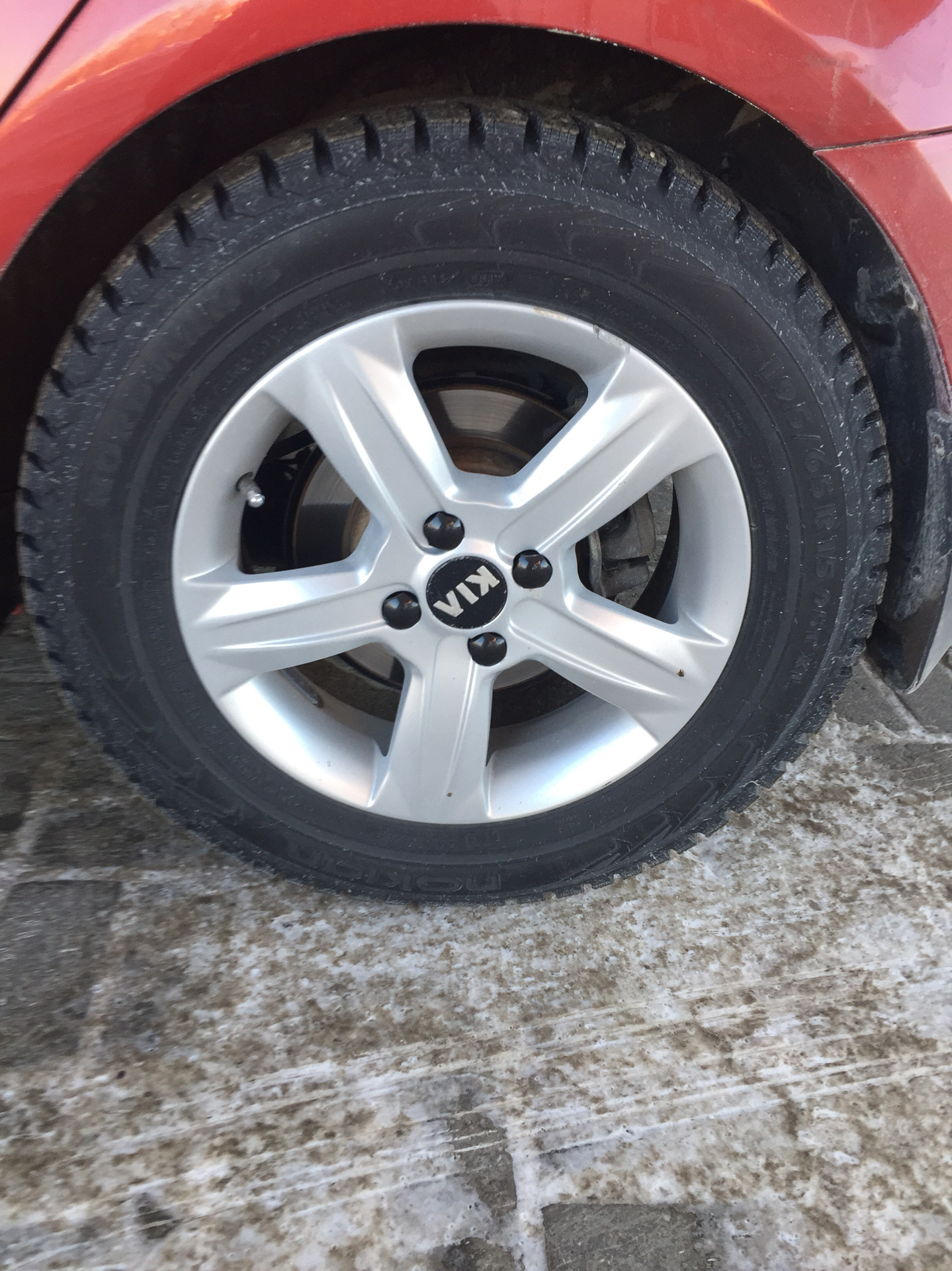 Колпачки колесных гаек — KIA Rio (3G), 1,6 л, 2012 года | аксессуары ...