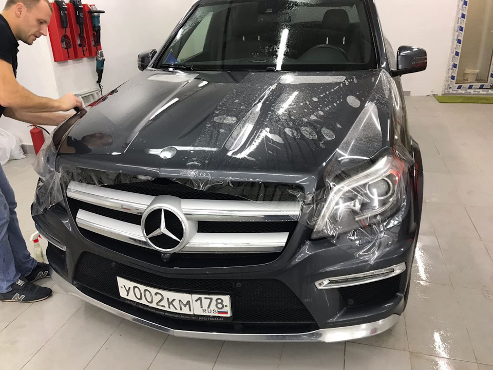 Оклейка капота в SunTek на Mercedes GL — AutoOkleyka на DRIVE2
