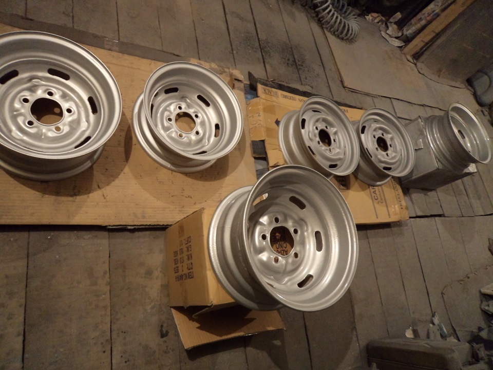 Заводские штампы + М-145 резина = Очередной небюдGET. — Москвич 2140, 1 ...