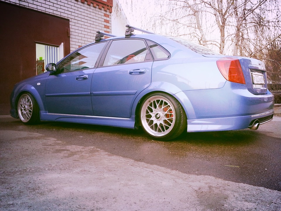 Chevrolet Lacetti stance