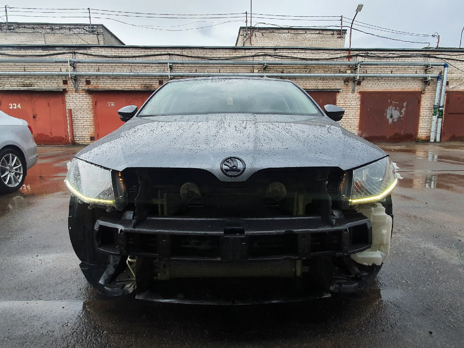 Омыватель фар через регтайм 2 — Skoda Octavia A7 Mk3, 1,4 л, 2014 года ...
