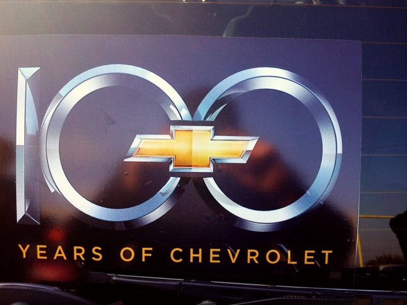 Chevrolet знак Chevrolet