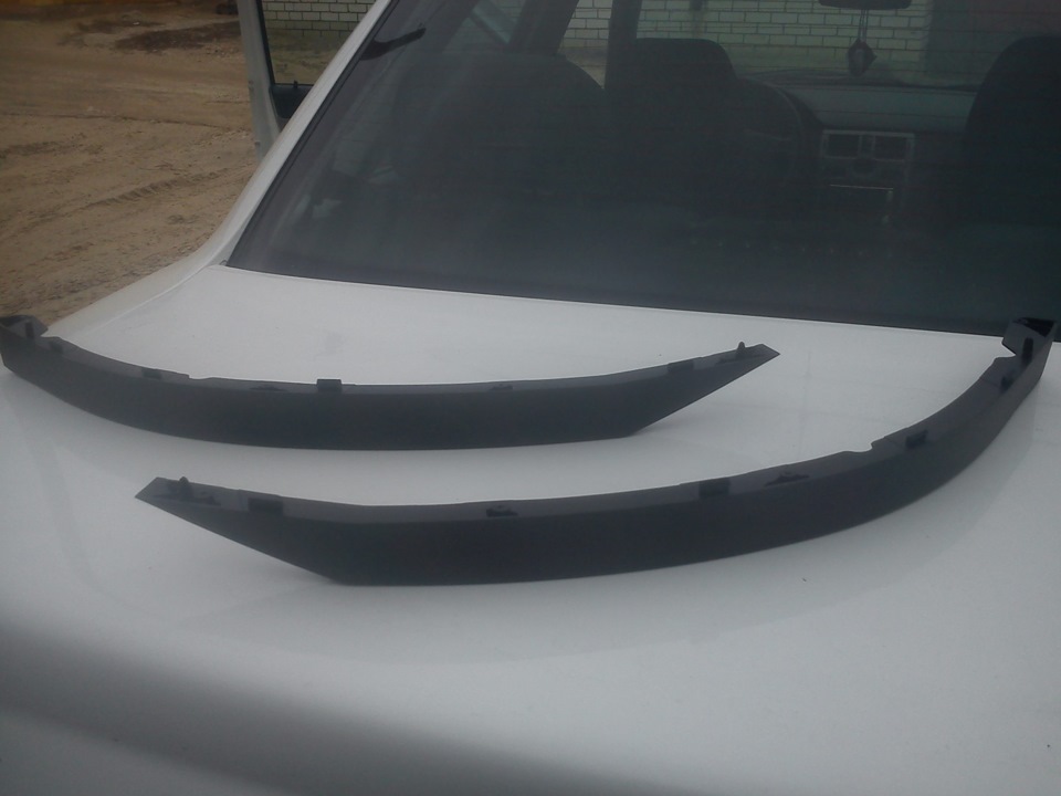 [ Накладка под бампер SE для бампера дорестайлинг ] — Lada Приора седан ...