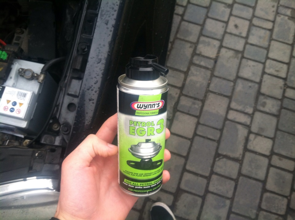 Почистил дроссельную заслонку — Volkswagen Golf Mk4, 1,4 л, 1999 года ...