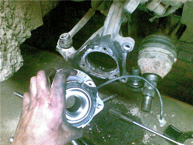 Как заменить передний подшипник опель Ступичный подщибник - Opel Vectra C, 1,8 л, 2005 года рейтинг и продвижение DRIV