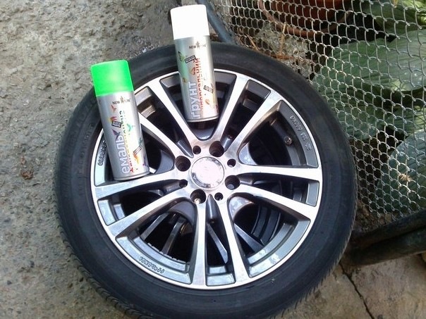 Тонировка лба и покрас суппортов :) — Lada Приора седан, 1,8 л, 2012 ...