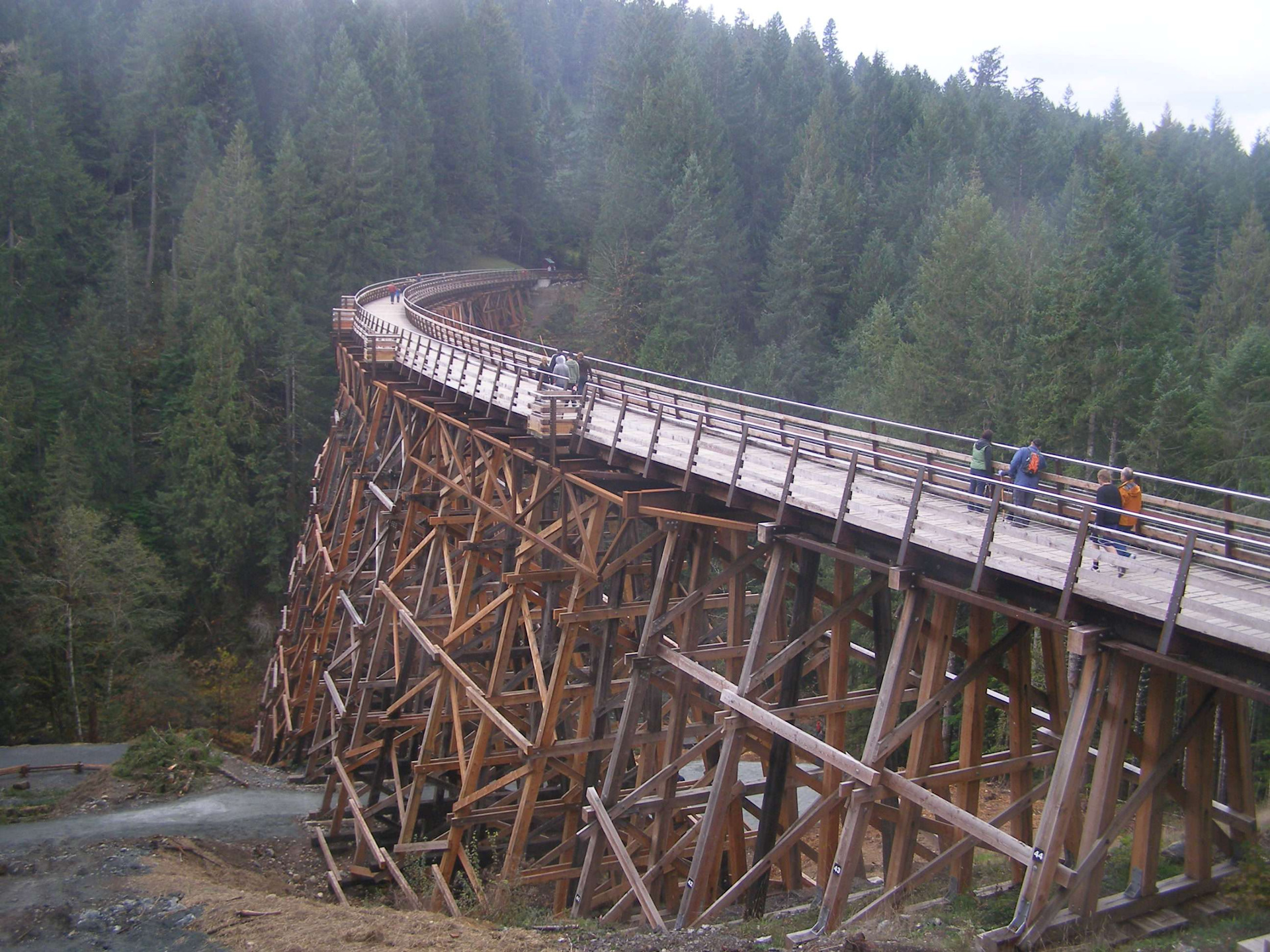Деревянный ЖД мост