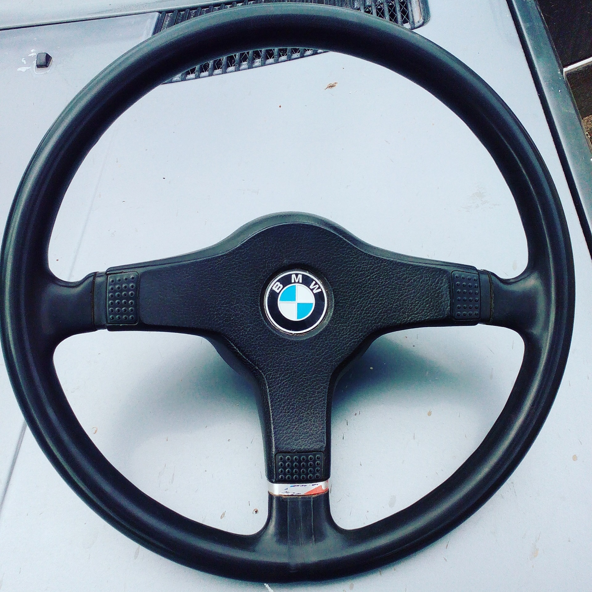 бмв е30 руль мтех 1. руль raid 3 kba 70015. руль вираж на ваз 2107. руль от газ 24. руль raid ваз 2110.