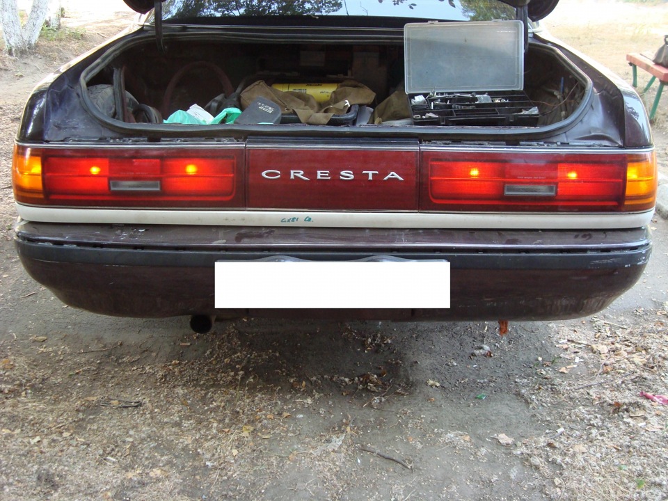 Фарах 22. Toyota Cresta jzx81 задние фары. Парктроник Toyota Cresta gx81. Задняя оптика Марк 81. Toyota Cresta 1977 фара.