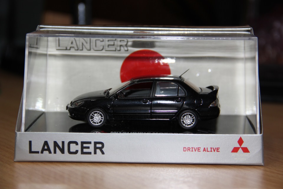 Моделька своего авто))) — Mitsubishi Lancer IX, 1,6 л, 2006 года ...