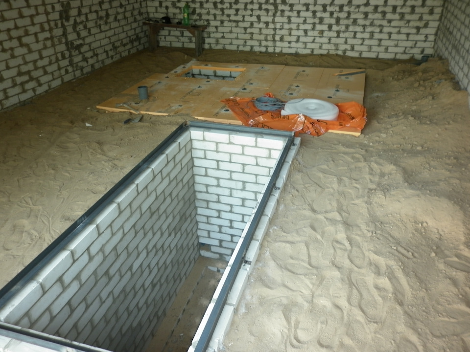 Особенности и порядок работы при заливке бетонных полов