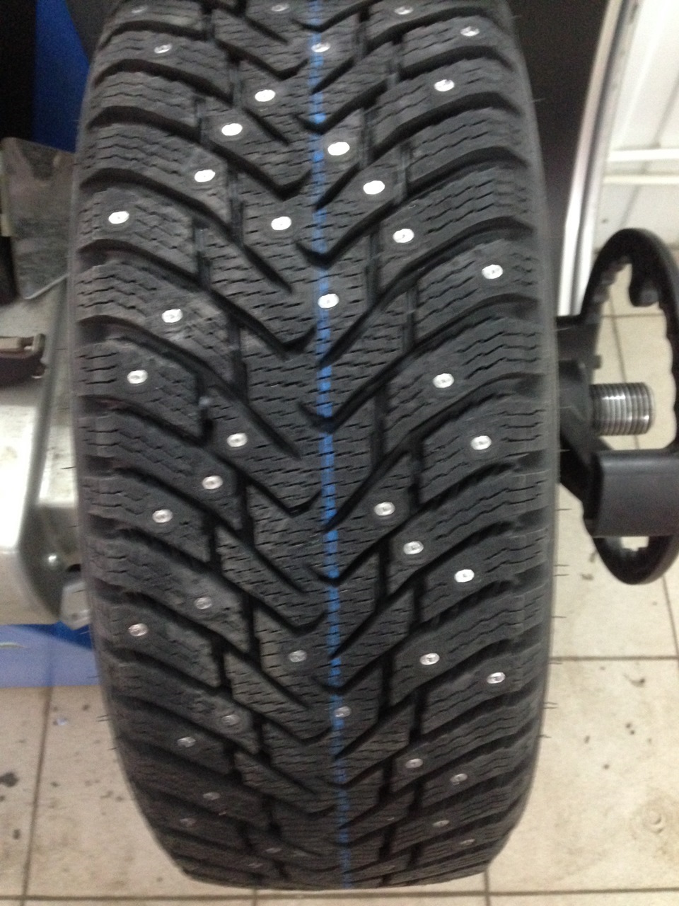 Nokian hakkapeliitta 8 205 60. Nokian hkpl 9 245/45 r17 99t.