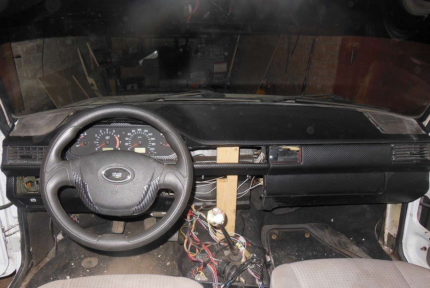 Новая панель. (Mersedes W124) — Lada 2106, 1,7 л, 1983 года