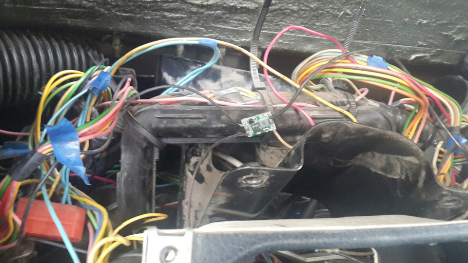 Кронштейн рулевой колонки — ГАЗ 3110, 2,3 л, 1998 года | тюнинг | DRIVE2