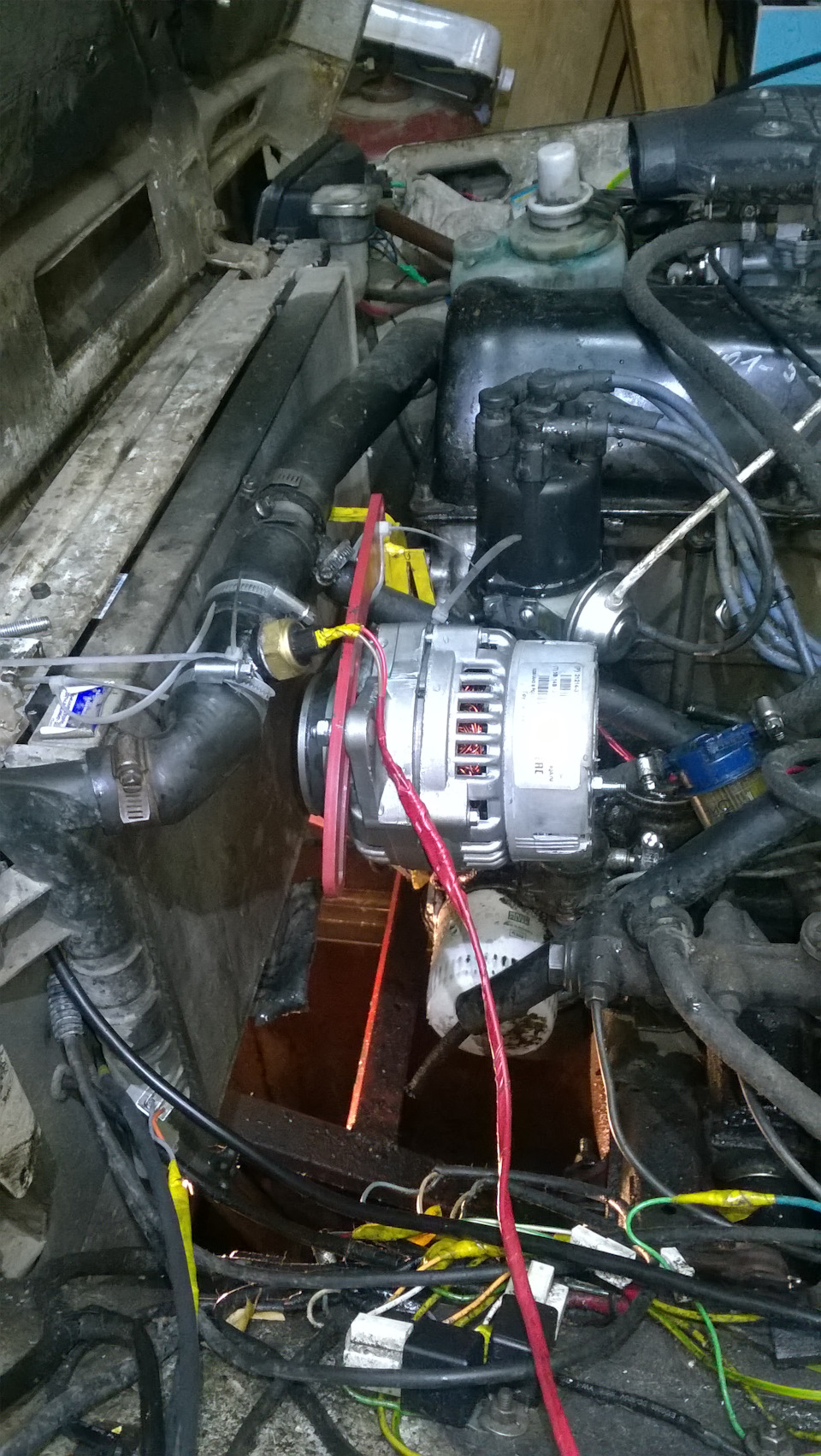 перенос генератора наверх. — Lada 4x4 3D, 1,7 л, 2000 года | тюнинг ...