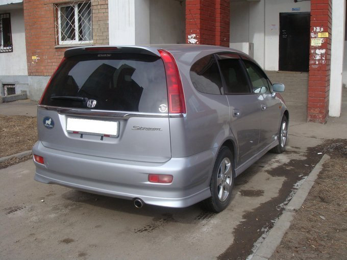 Продам губу — Honda Stream (RN1-5), 2 л, 2001 года | просто так | DRIVE2