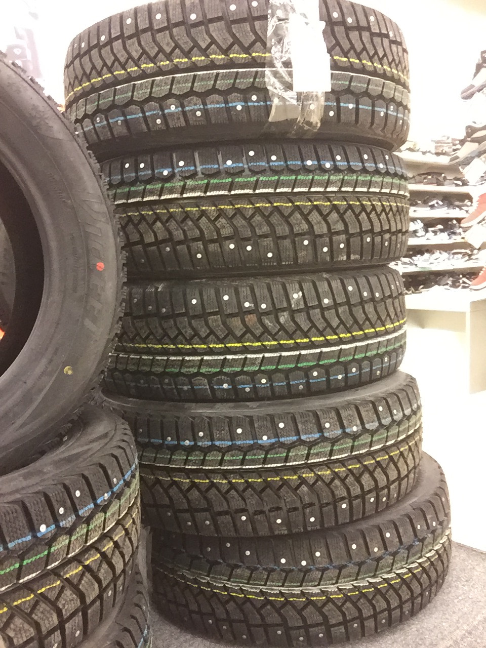 Viatti 205/55 r16. Viatti v522. Виатти в 522 205 55 17.