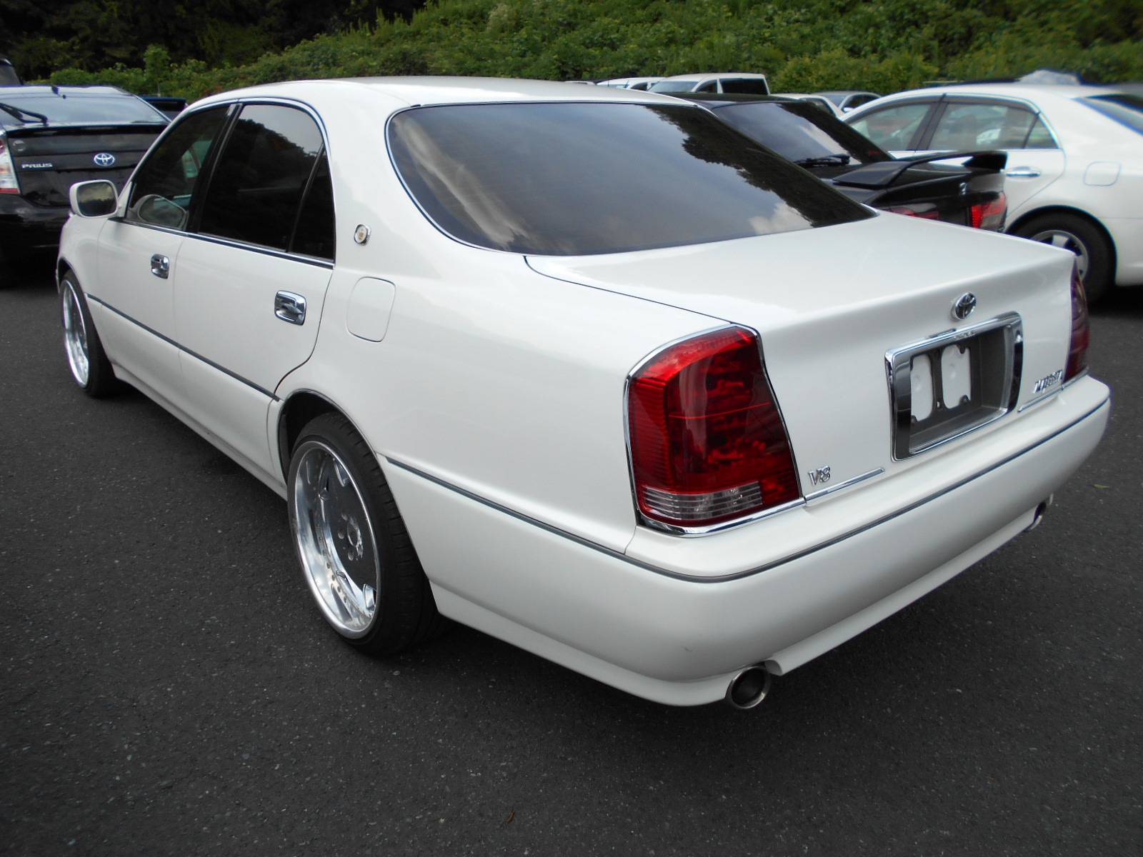 Toyota crown majesta фото