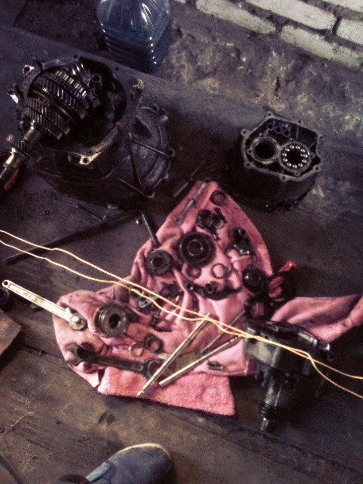 Ремонт МКПП Москвич — Москвич 2141, 1,7 л, 1994 года | своими руками ...