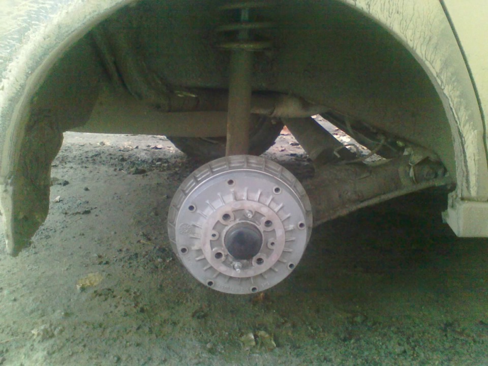 Барабаны в черный. — Lada Приора хэтчбек, 1,6 л, 2013 года | другое ...