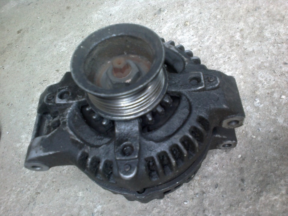 Замена сгоревшего диодного моста на генераторе CSC29 Honda Accord CL9 и ...