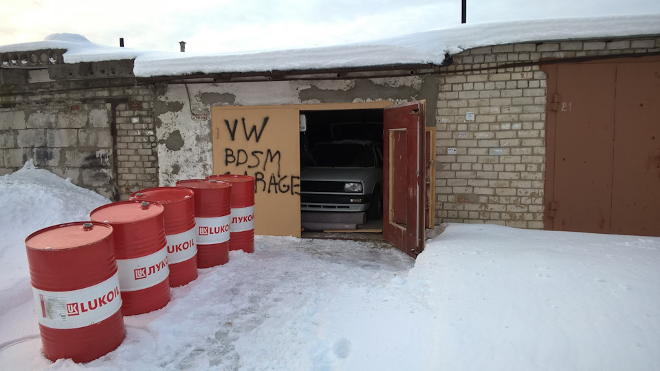 купил масло на обкатку ) — Volkswagen Golf Mk2, 2 л, 1984 года | просто ...