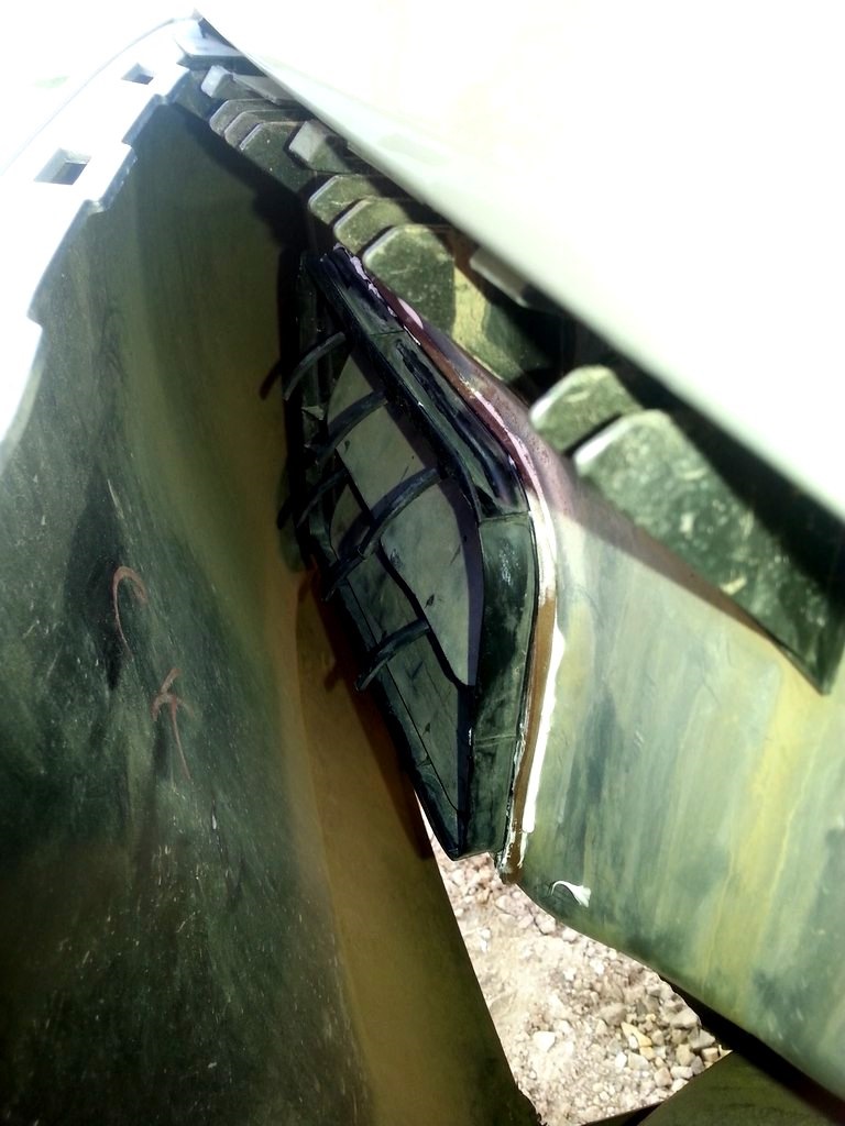 Вода в карманах багажника, герметизация клапана, уплотнительная резинка ...