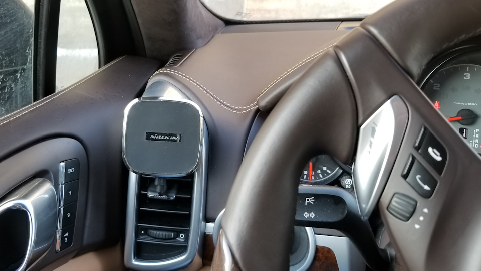 6c54f9ds 960 держатель для телефона porsche cayenne