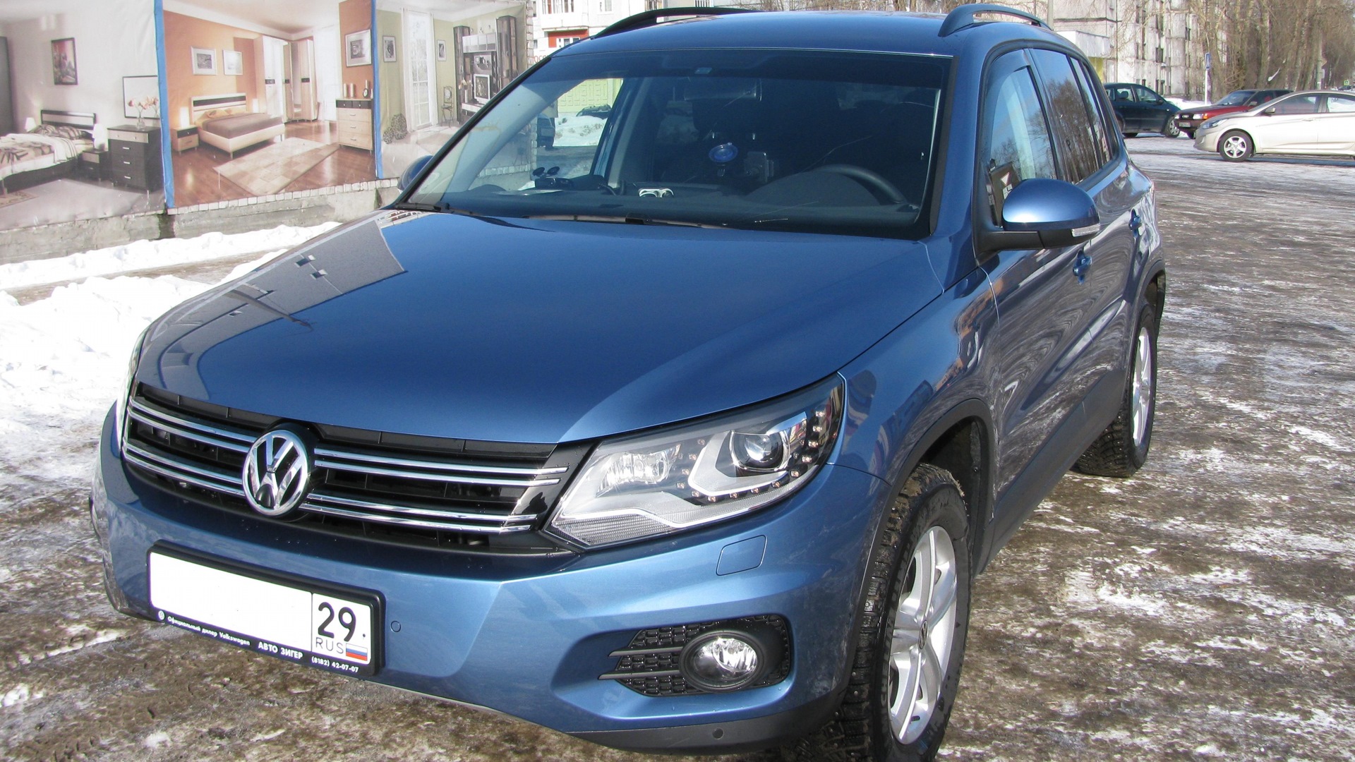 Volkswagen Tiguan (1G) 2.0 бензиновый 2012 | серо-синий 