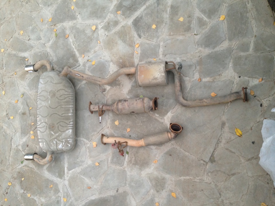 #40.Полный выхлоп сток ST — Ford Focus Hatchback II, 0,5 л, 2006 года ...