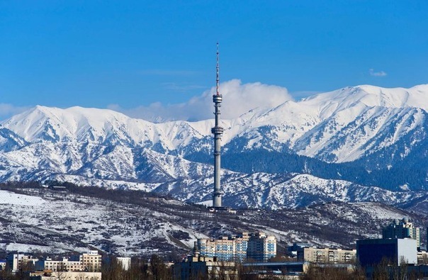 Алматы зима вид на горы