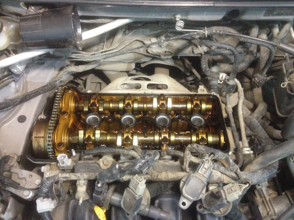 Как снять клапана на тойоте Замена прокладки клапанной крышки - Toyota Corolla (120), 1,5 л, 2002 года своим