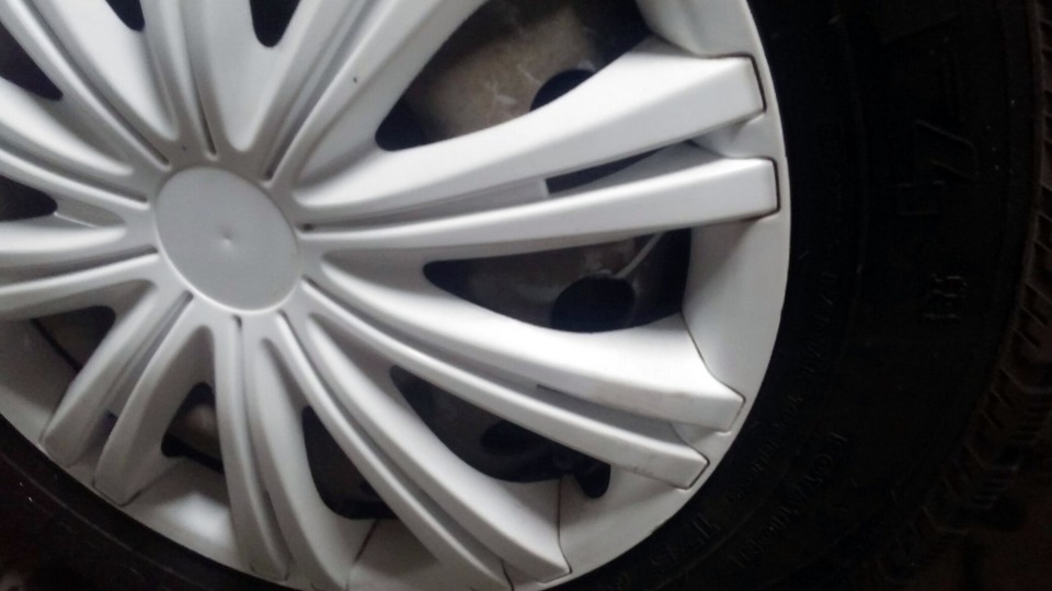 #5 Скрытое крепление колпаков на колеса — Daewoo Nexia (N150), 1,6 л ...