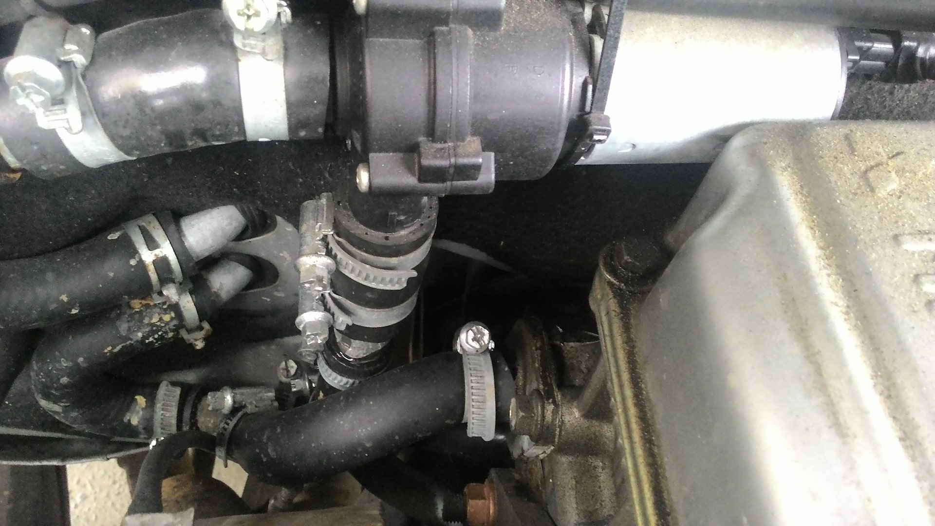 Разгрузка 4го цилиндра ховер 2. Разгрузка четвертого цилиндра на ховер н5 бензин 2. Разгрузка 4 цилиндра ховер. Разгрузка 4 го цилиндра на ховер н5 бензин 2. Штуцер разгрузки 4 цилиндра great wall hover.