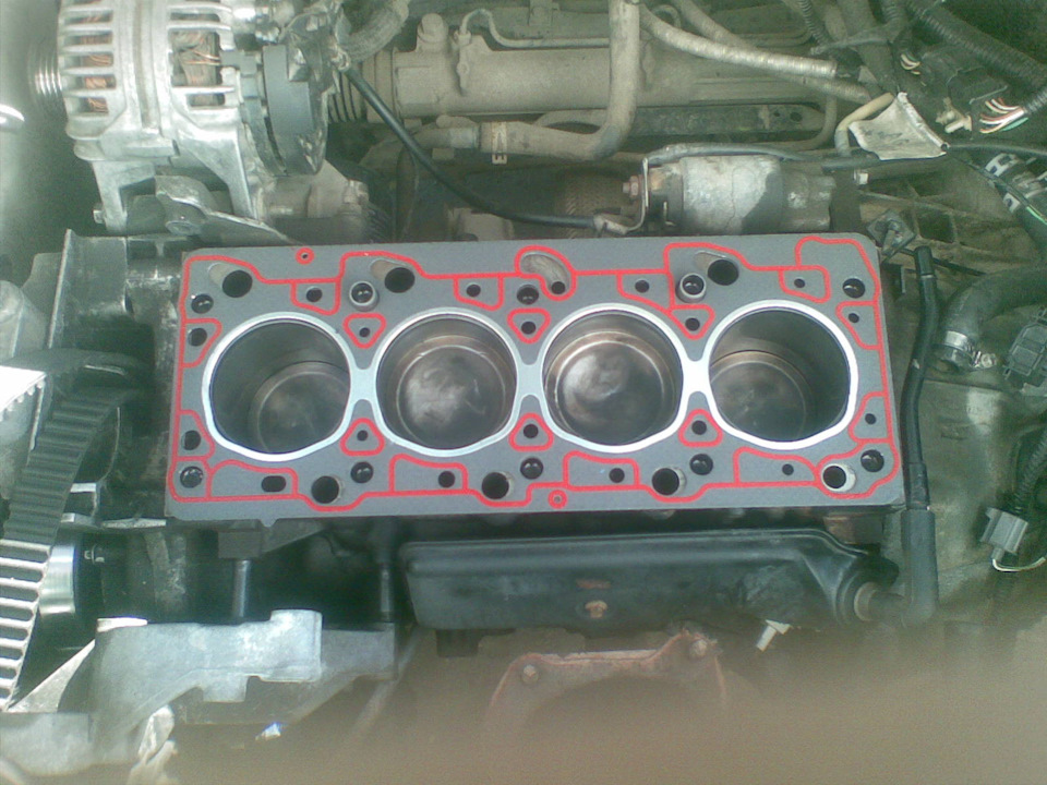 Лопнул распредвал и ремонт двс — Ford Mondeo II, 1,6 л, 1999 года ...