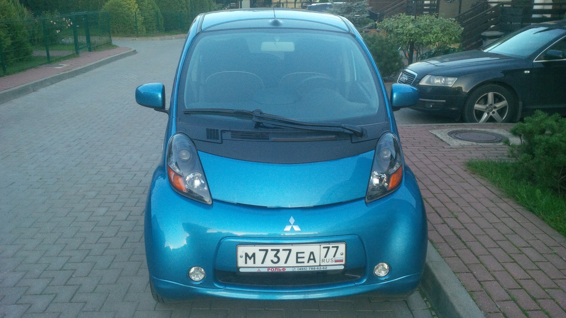 Mitsubishi i miev не заряжается