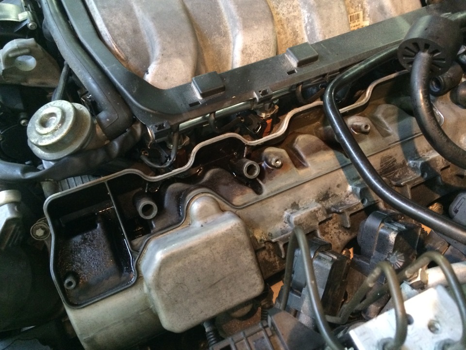 Что делать если двигатель давит масло?! — Mercedes-Benz E-class (W210 ...