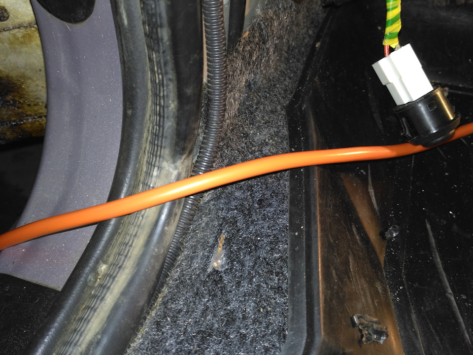 6c714aes 960 Как открыть багажник волга 31105