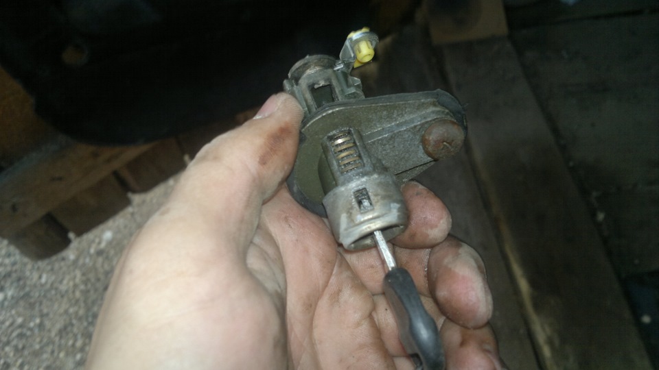 #11 Сидим в гараже. Ремонт замка багажника и сборка мойки. — Hyundai ...