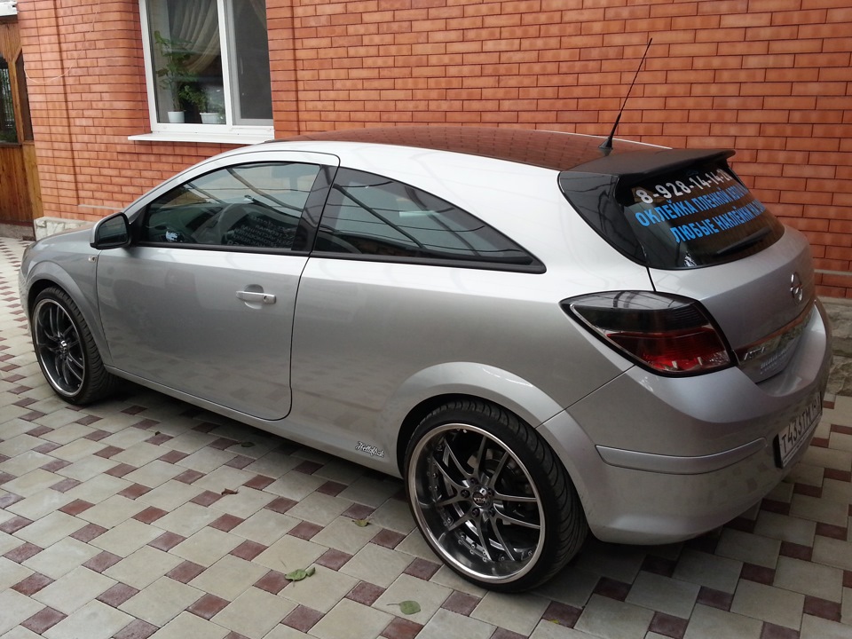 Opel Astra h GTC 2007 колеса