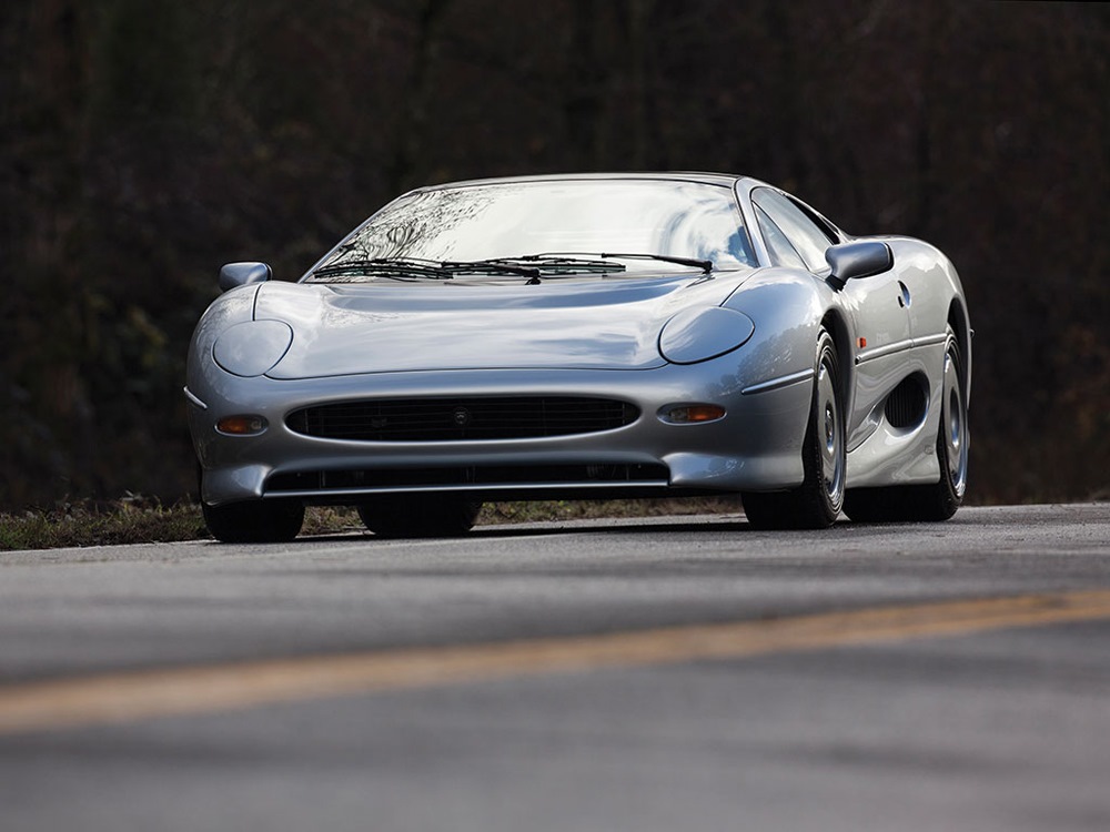 Ягуар xj220 фото