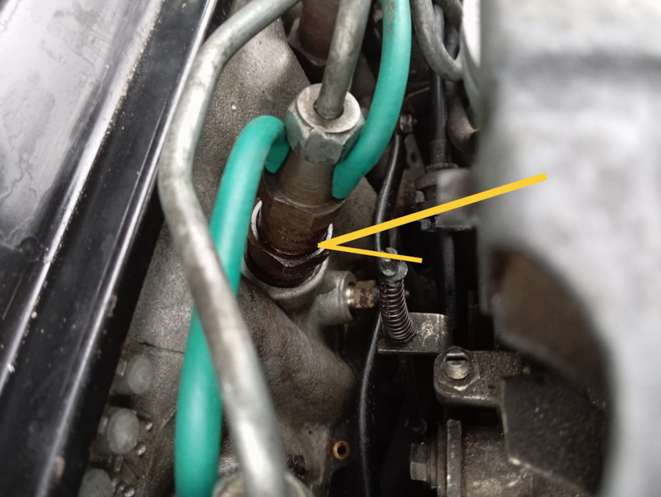 Течь форсунки — Volkswagen Passat Variant (B3), 1,9 л, 1992 года ...