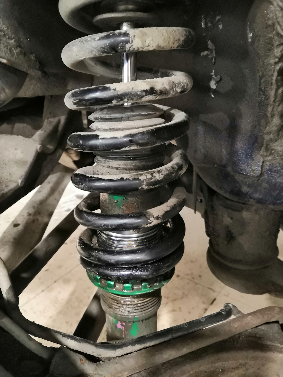 Замена стоек на Tein и регулировка — Subaru Legacy B4 (BE), 2 л, 2002 ...