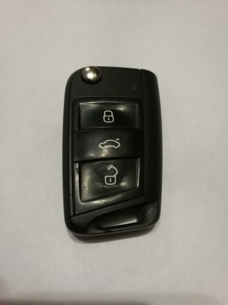 хром проушина ключа — Skoda Octavia A7 Mk3, 1,8 л, 2013 года ...